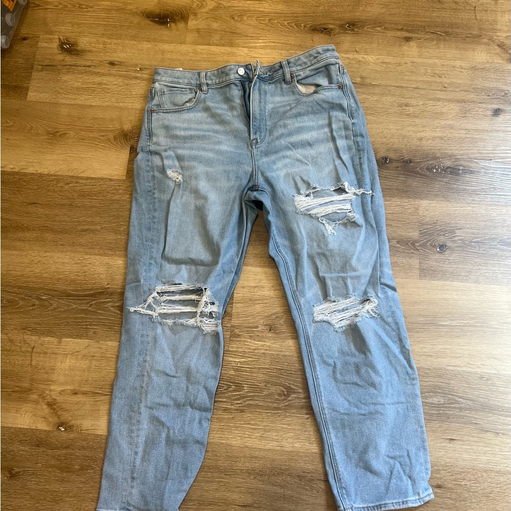 Distressed Light Blue Jeans